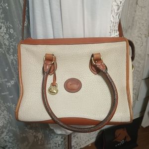Vintage/Used Dooney and Bourke pebble leather satchel Tan/Brown.